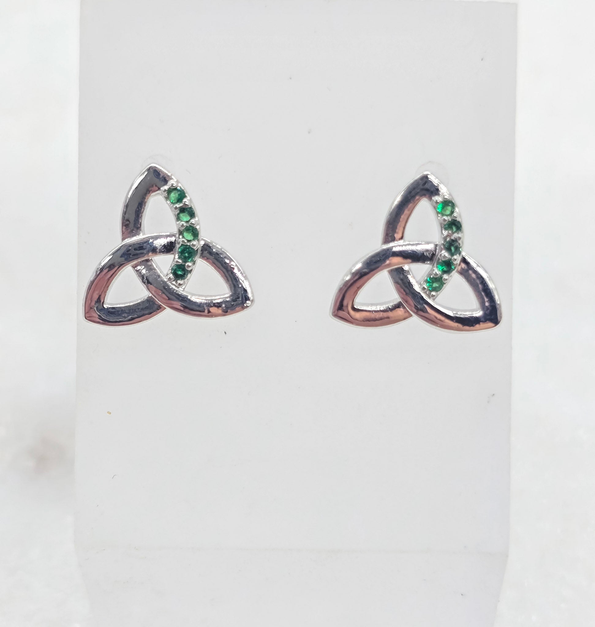 Emerald Embed Trinity Knot Stud Earrings