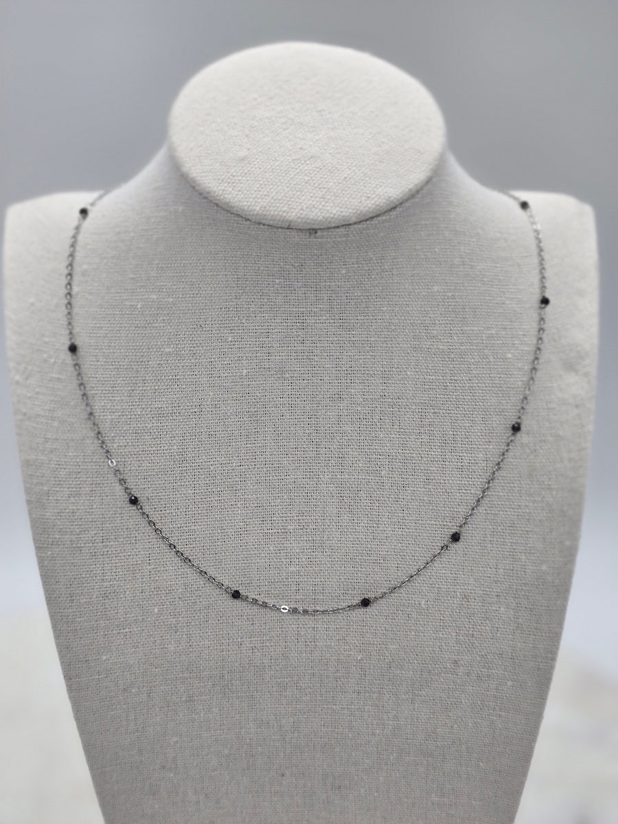 The Dainty Necklace – Effortless Elegance, Designed for Everyday Wear