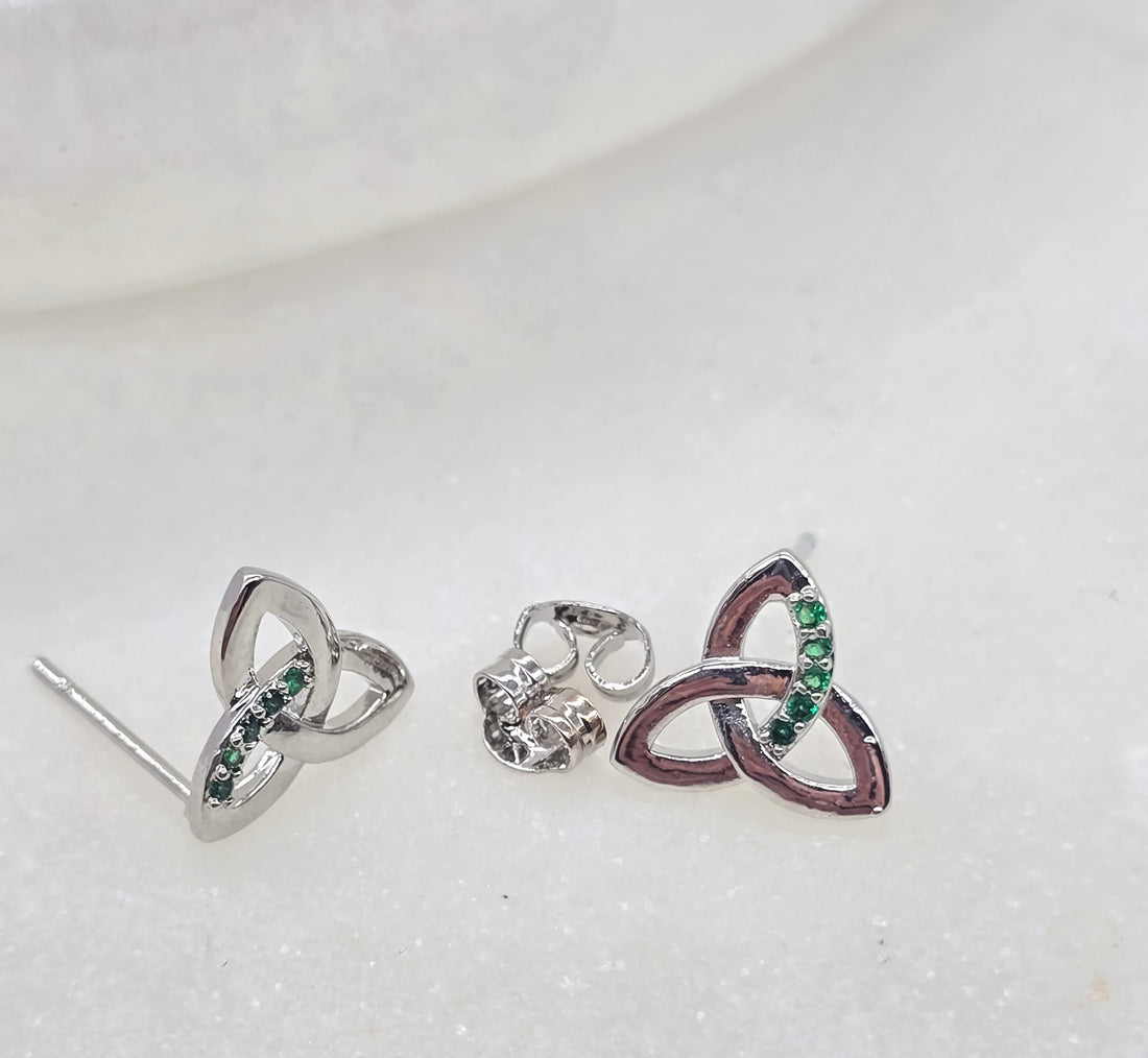 Emerald Embed Trinity Knot Stud Earrings