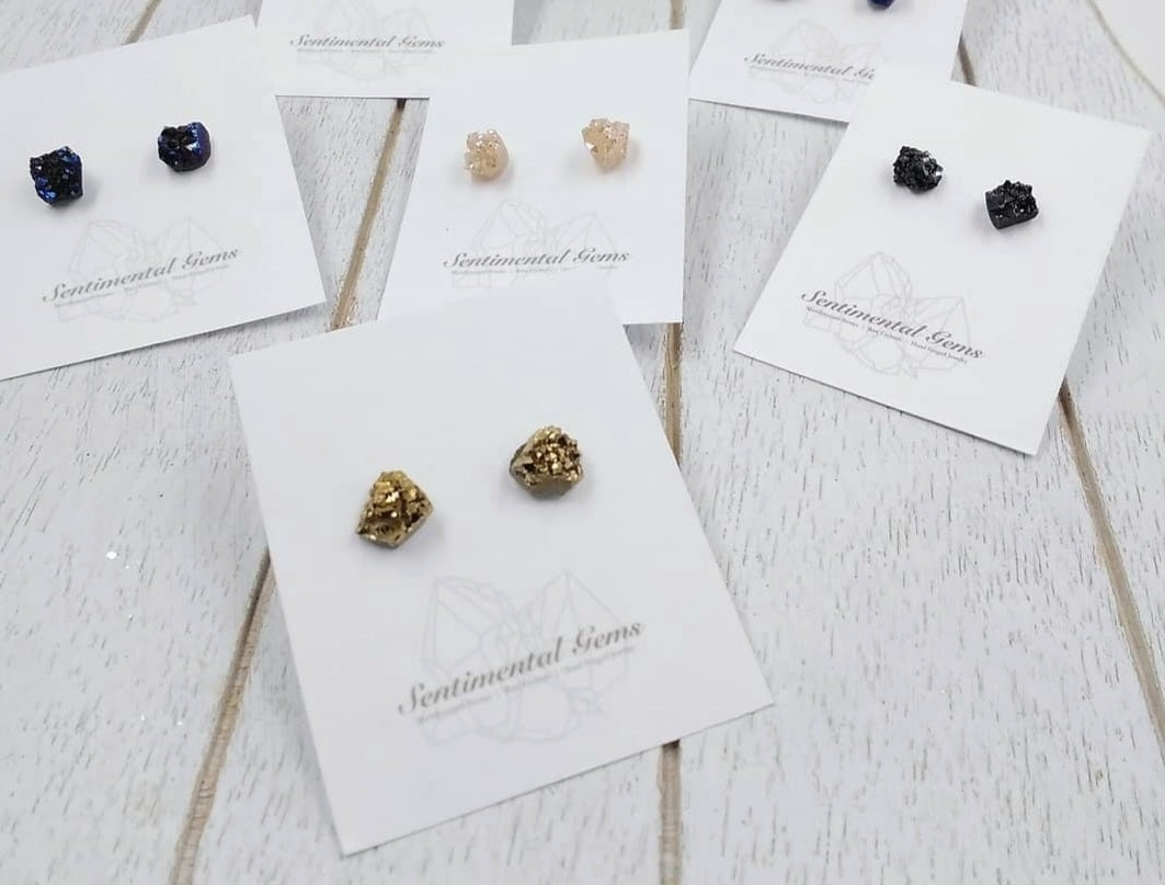 Druzy Stud Earrings COLOUR IS A SURPRISE